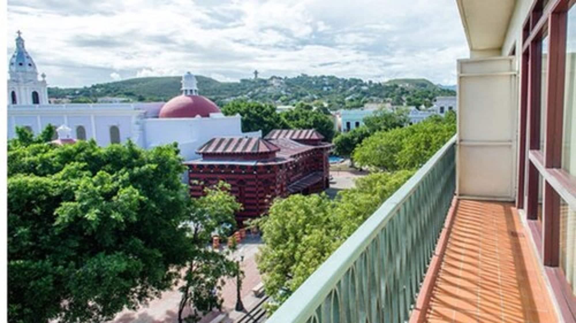 Hotel Melia Ponce Exterior photo